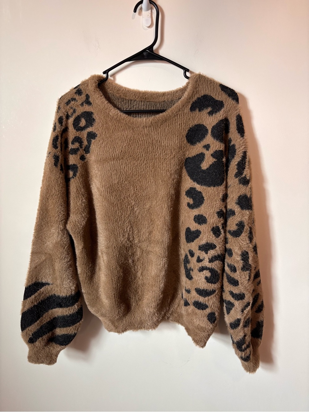 SHEIN Fuzzy Leopard-Print Crewneck Sweater in Camel and Black